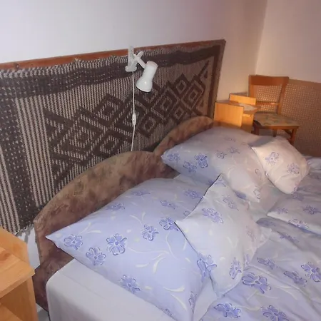 Familia Panzio Bed & Breakfast Makó